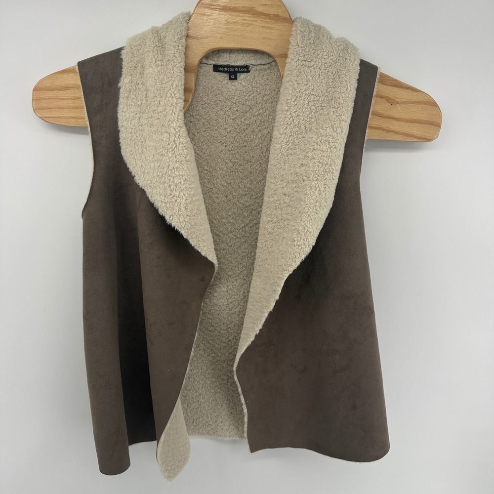 Madison & Lola Brown Faux Suede Shearling Lined Drape Front Vest XL ML-437